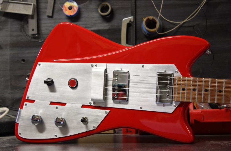 Pistol guitar - MWM modèle RED
